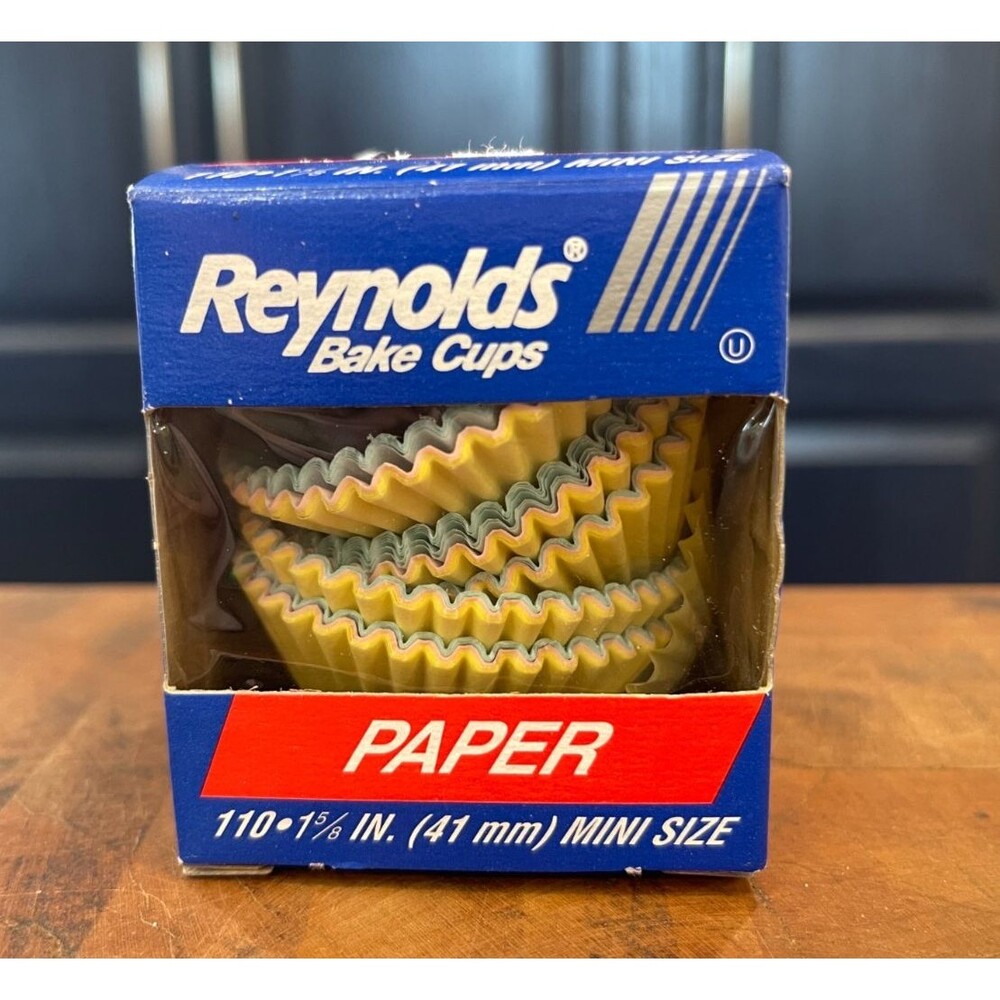 VTG 1997 Reynolds Baker’s Choice Midget Size Pastel Paper Bake Cups 1-3/4"